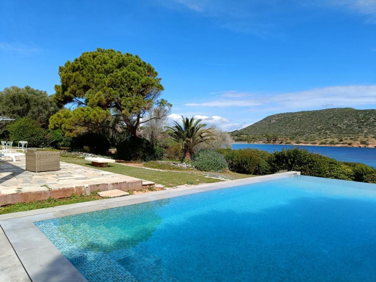 Summer Villa In Porto Rafti Exterior photo